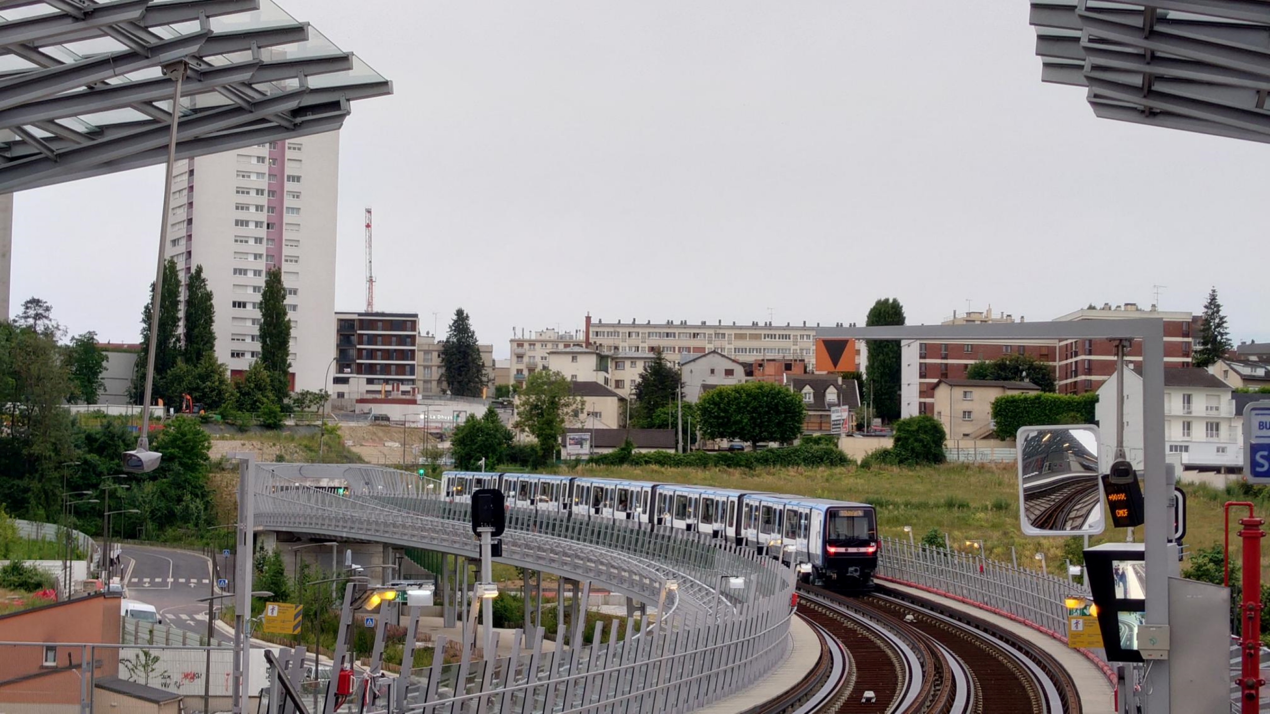 Deux lignes de métro prolongées en Île-de-France grâce à SYSTRA