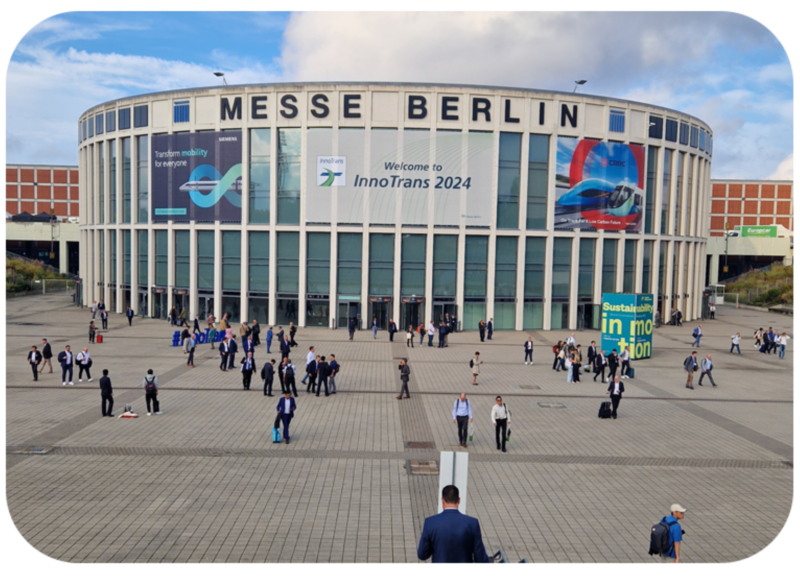 Header background mobile