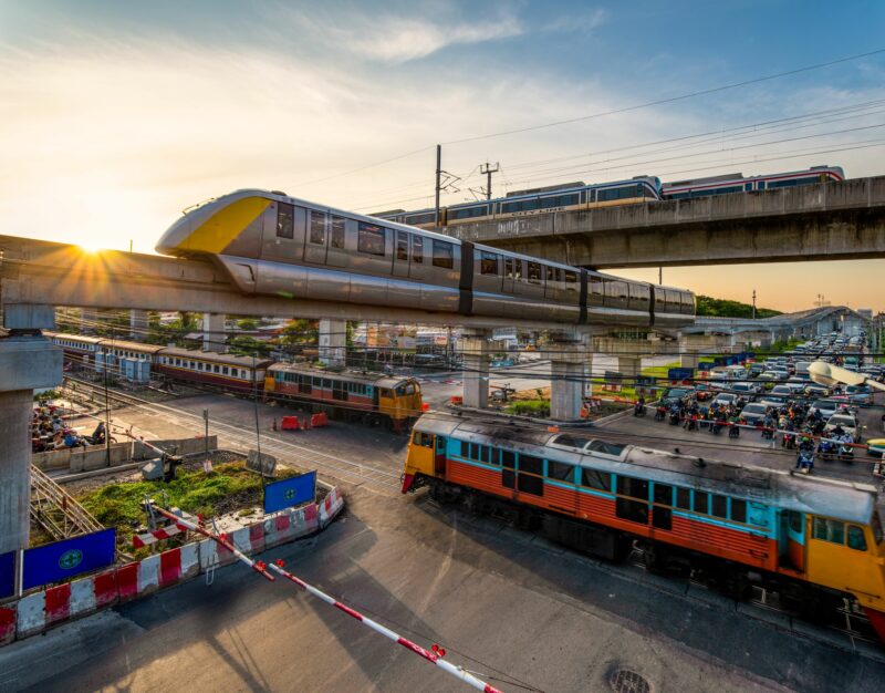 Header background mobile