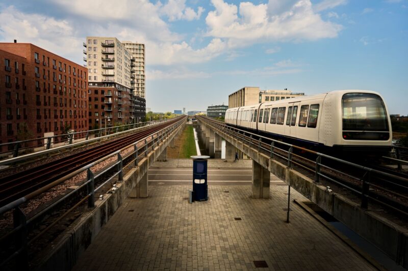 Header background mobile